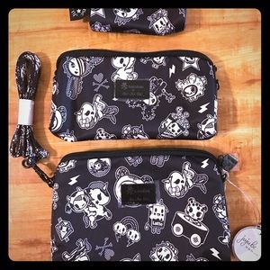 Sold Queens Court Be Set